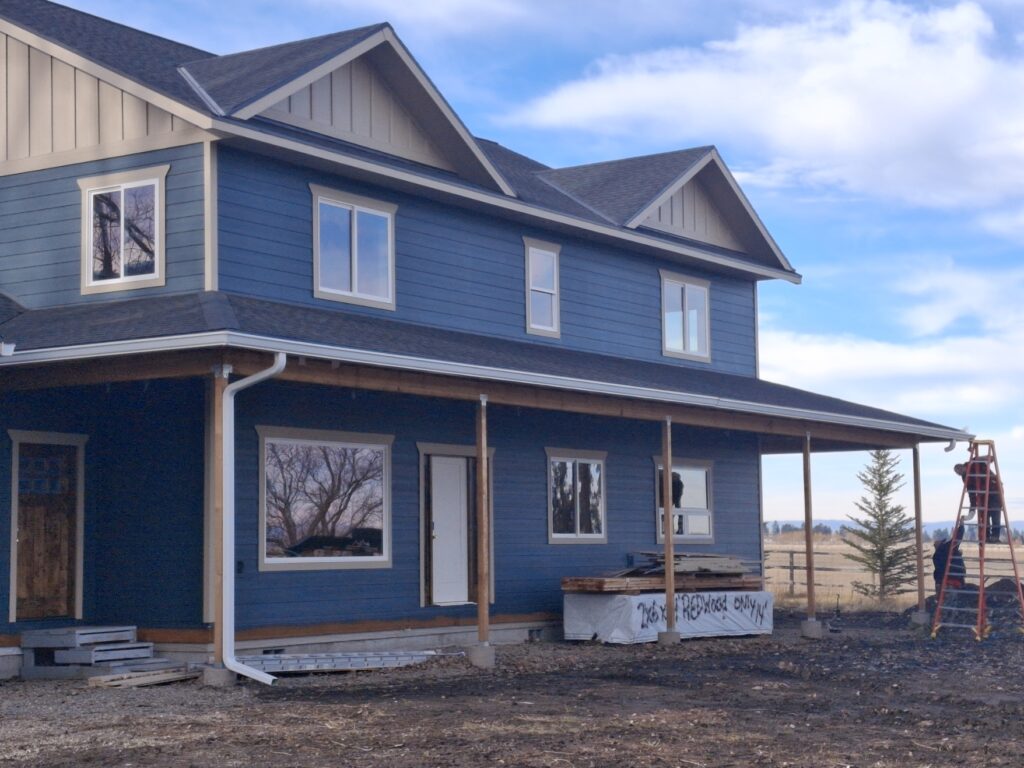 Seamless aluminum gutter installation in Baker City, Oregon